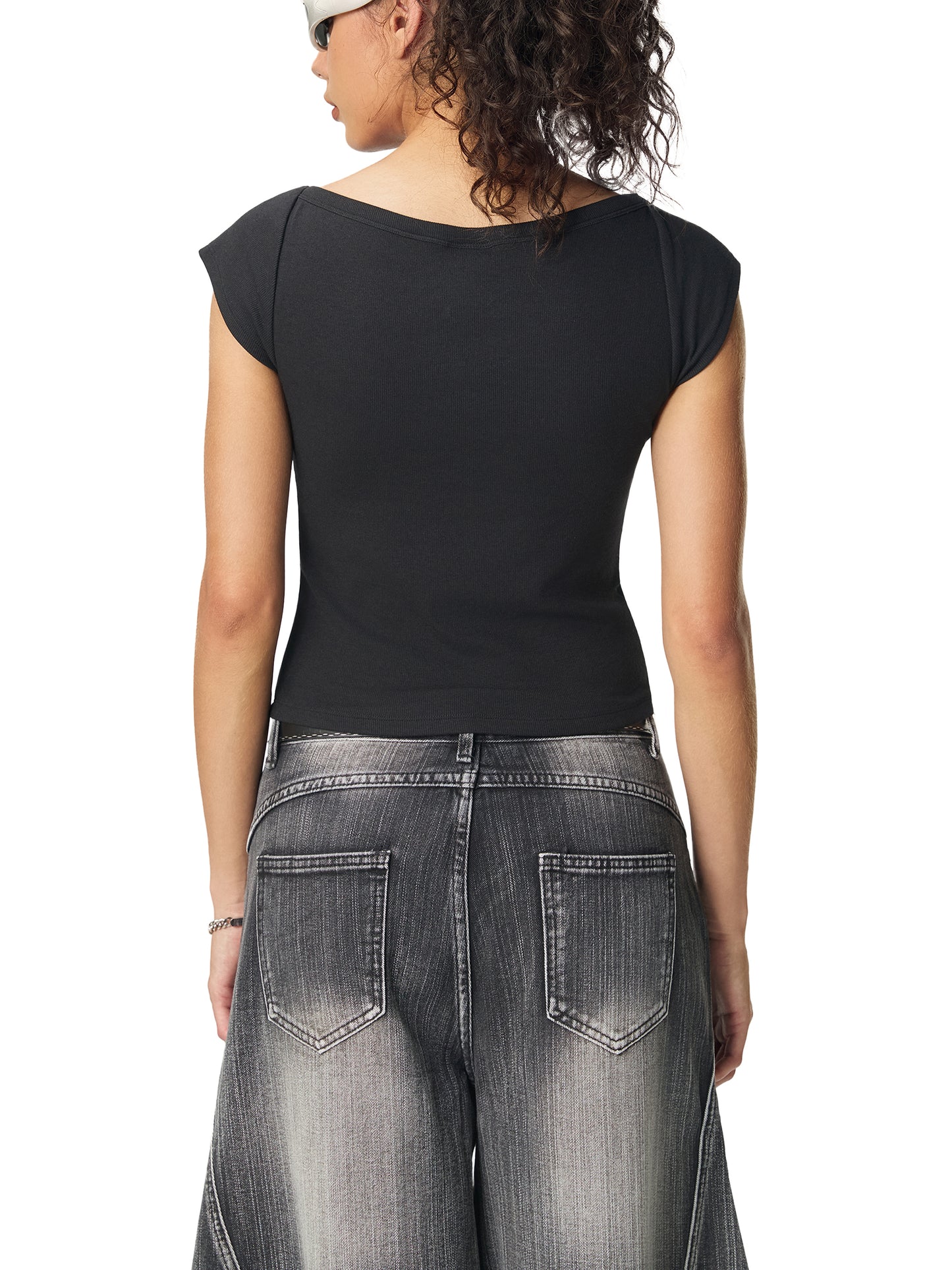 LuV Wide Neck T-shirt+
